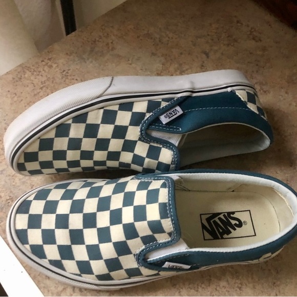 Vans Shoes - Vans. Women’s